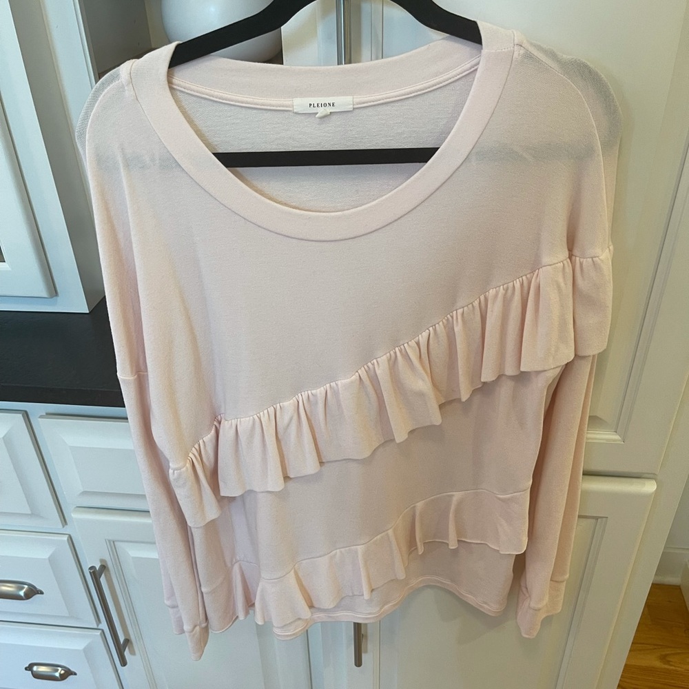 Women’s pink long sleeve top